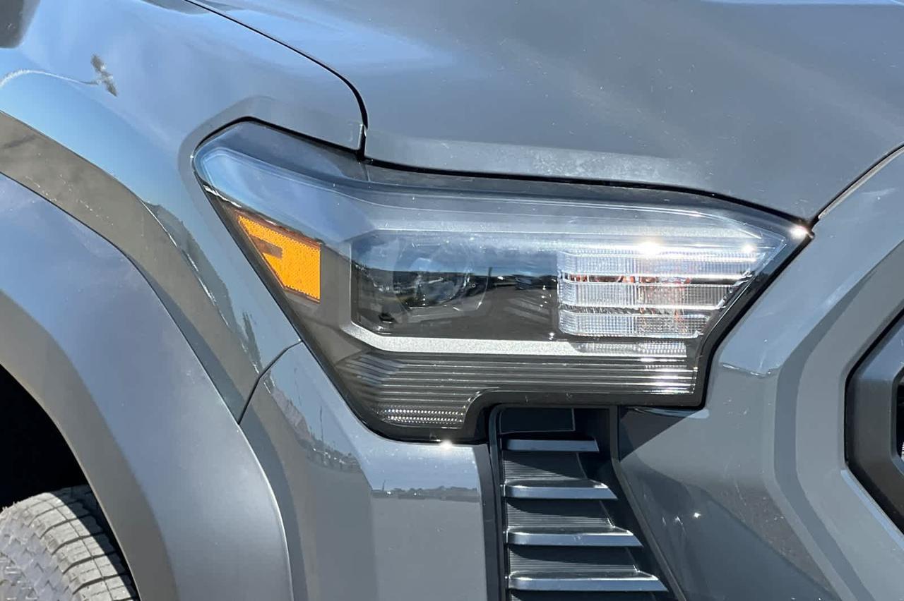 2026 Toyota Tacoma TRD Off Road Hybrid Roseville CA