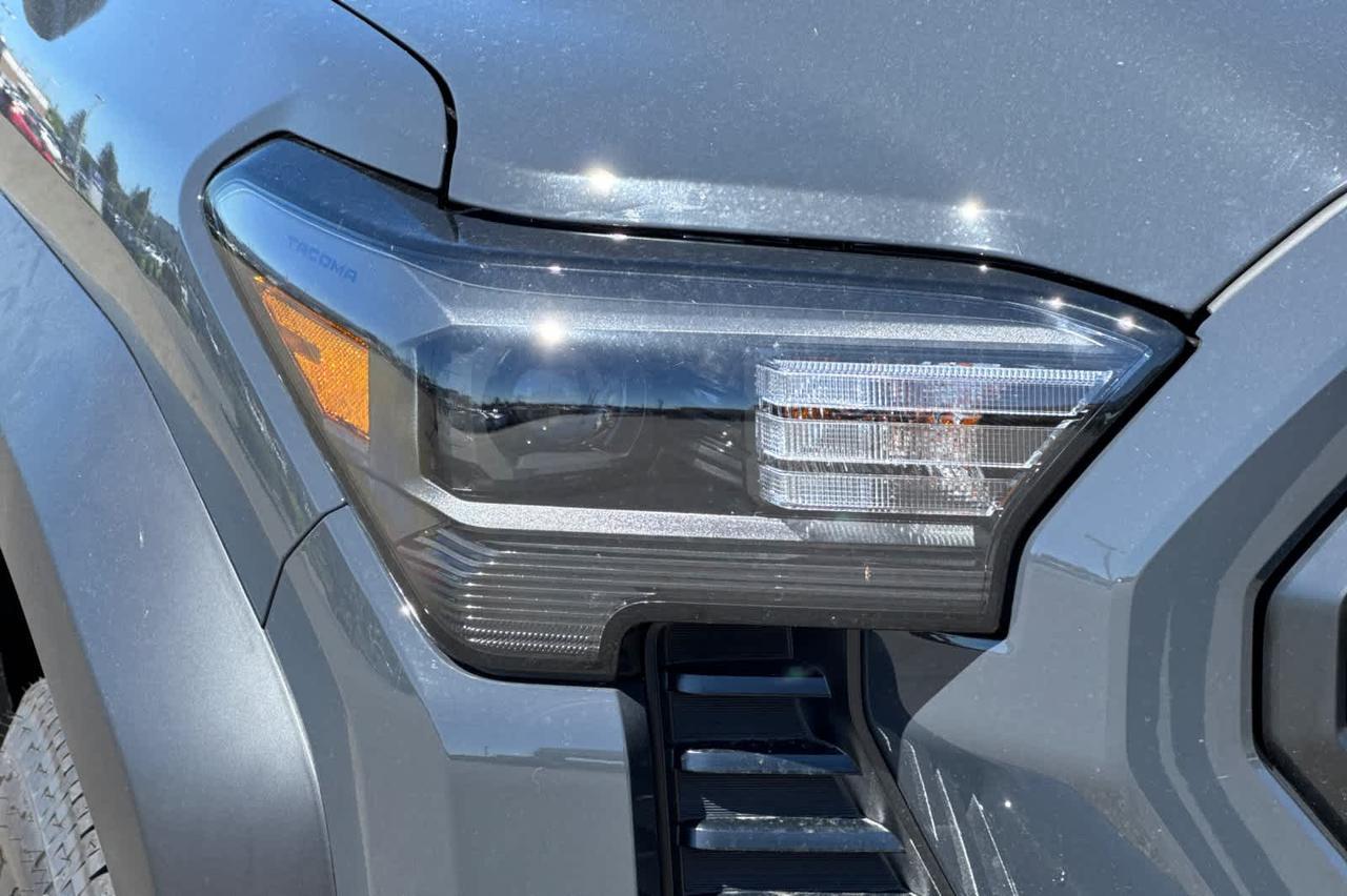 2026 Toyota Tacoma TRD Off Road Hybrid Roseville CA