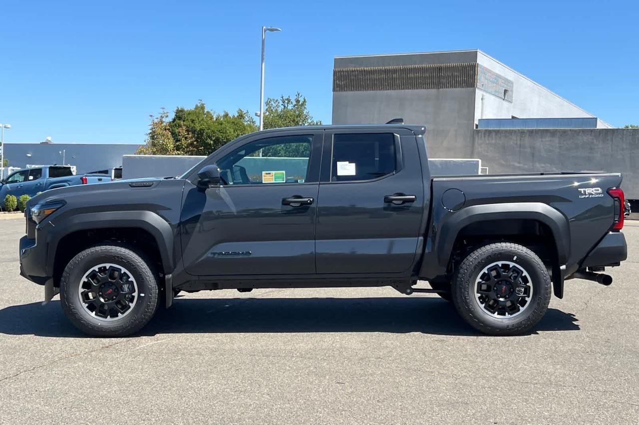 2026 Toyota Tacoma TRD Off Road Hybrid Roseville CA