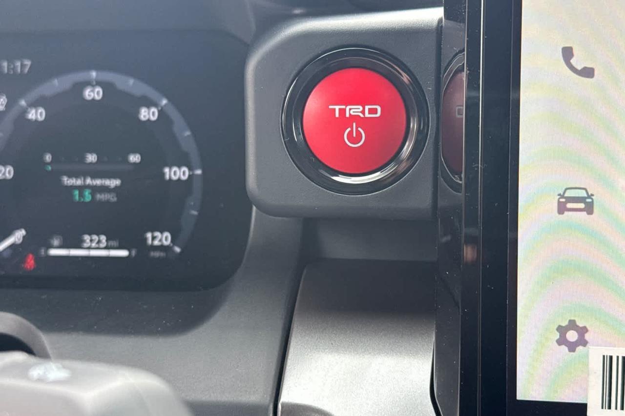 2026 Toyota Tacoma TRD Off Road Hybrid Roseville CA