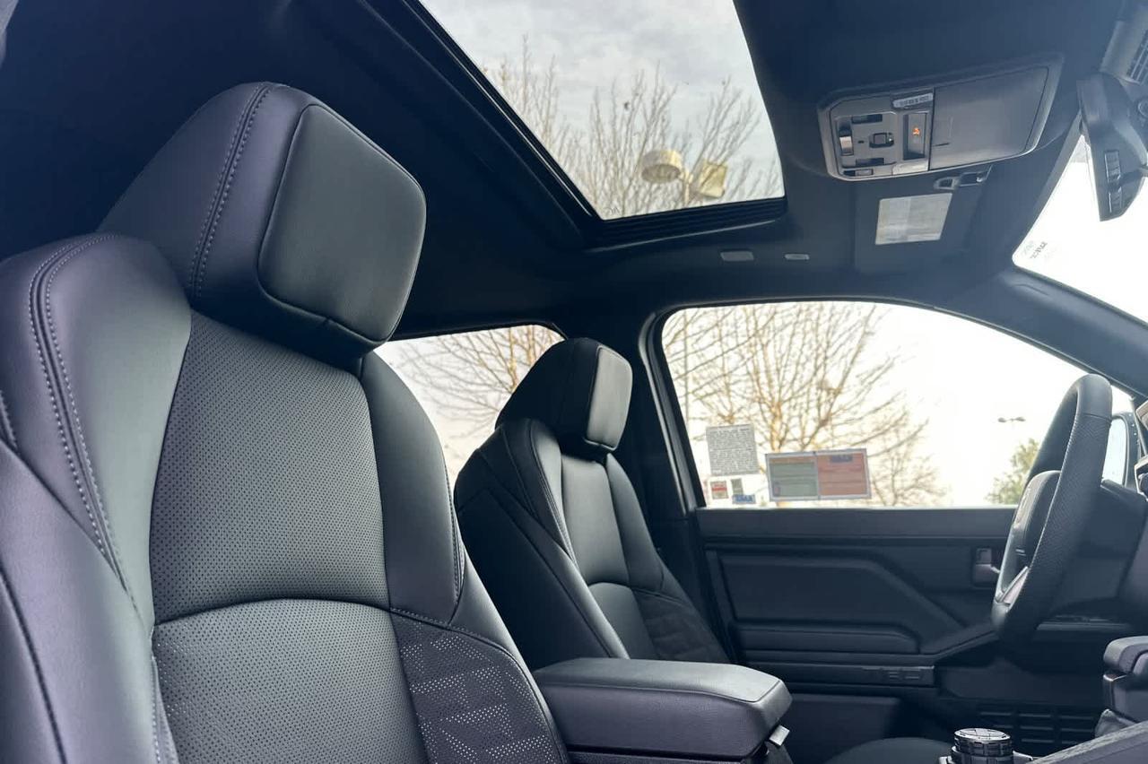 2026 Toyota Tacoma TRD Off Road Hybrid Roseville CA