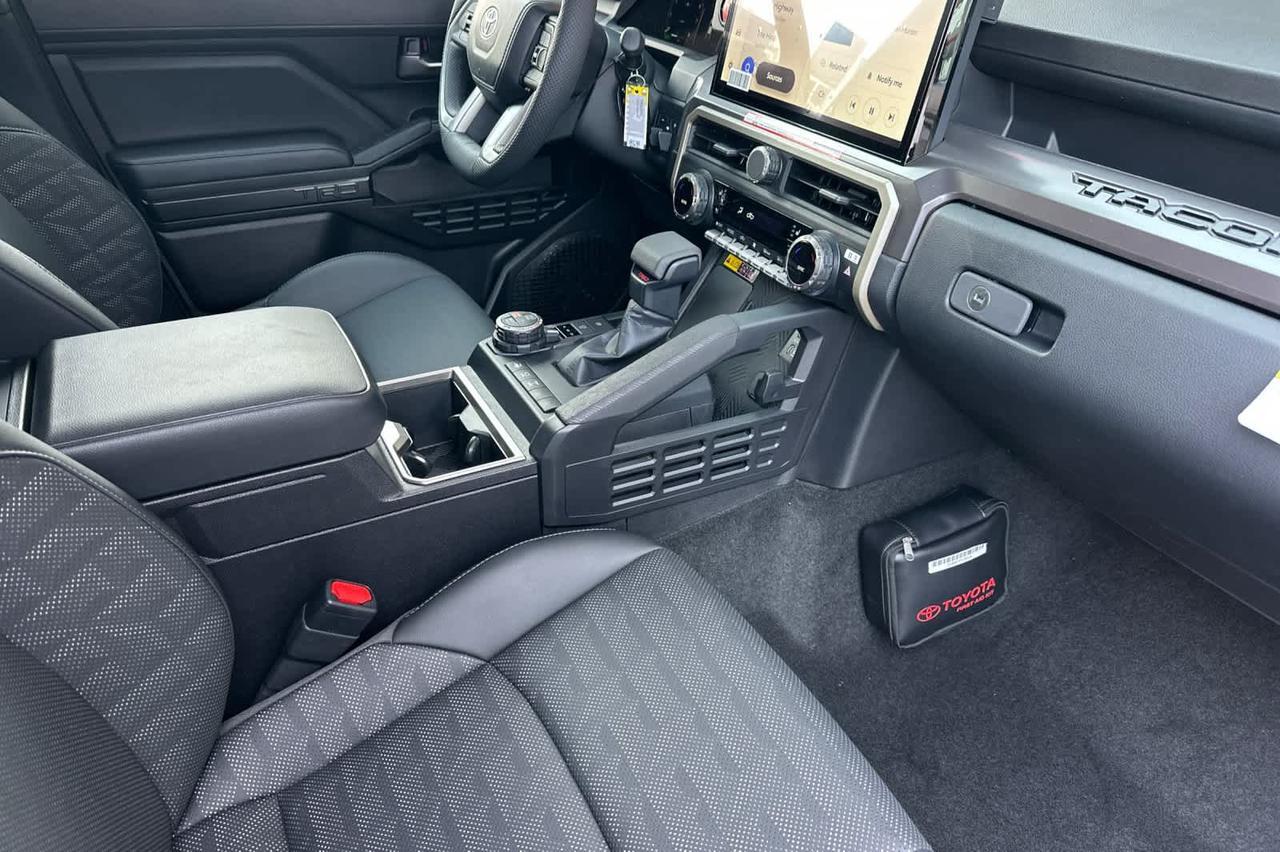 2026 Toyota Tacoma TRD Off Road Hybrid Roseville CA