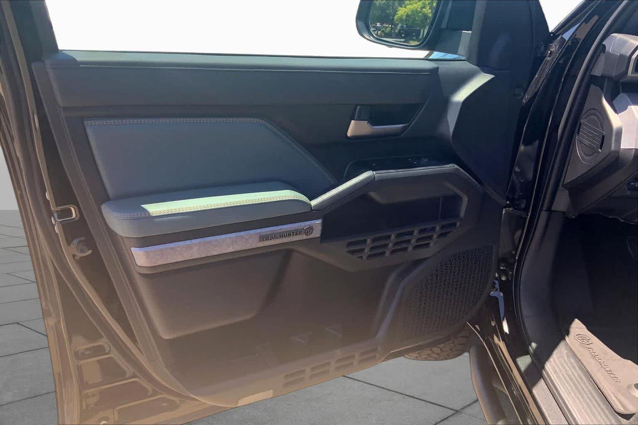 2026 Toyota Tacoma Trailhunter Hybrid Folsom CA