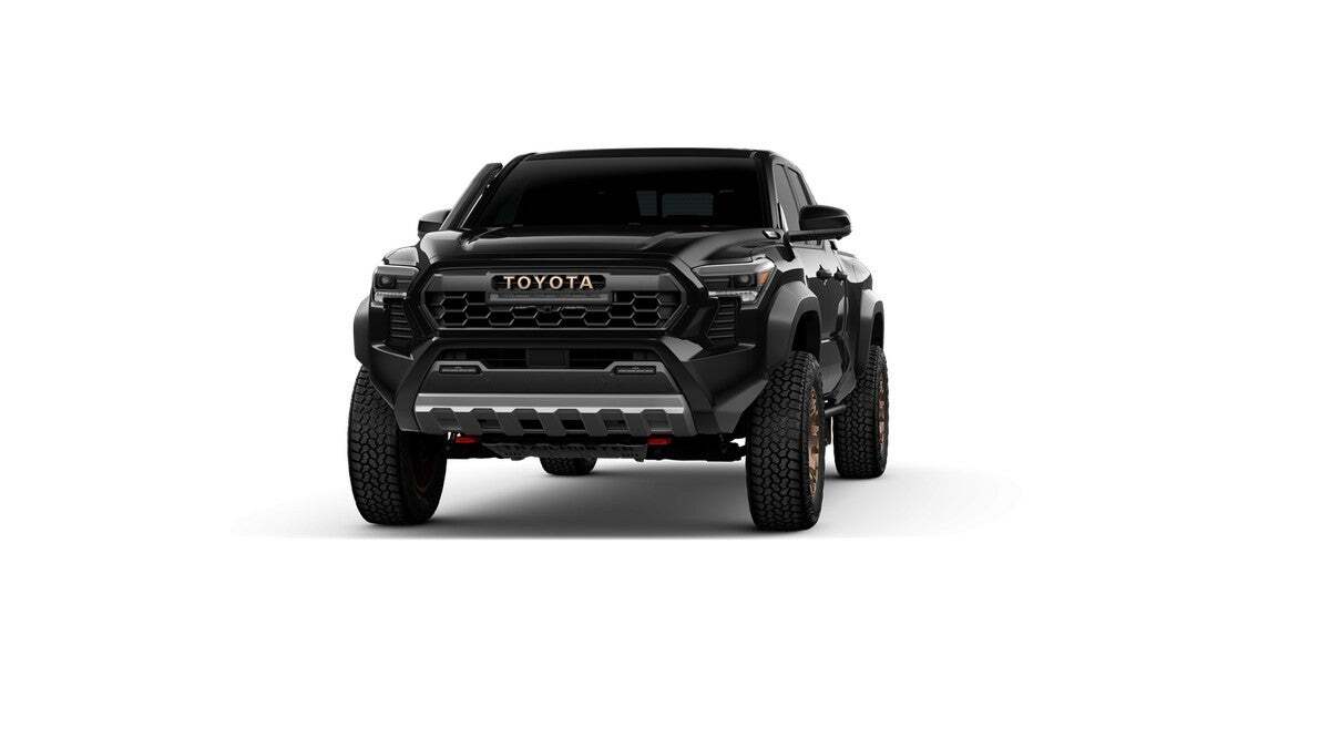 2026 Toyota Tacoma i-FORCE MAX Tacoma Trailhunter Roseville CA