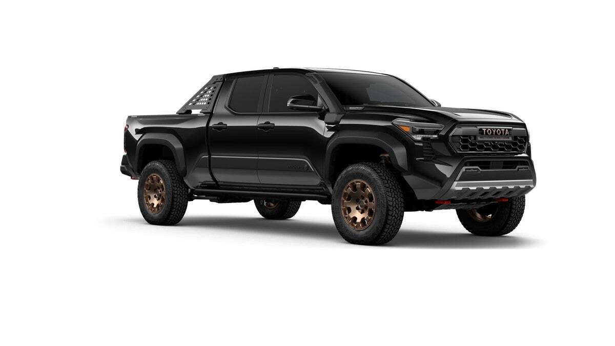 2026 Toyota Tacoma i-FORCE MAX Tacoma Trailhunter Roseville CA