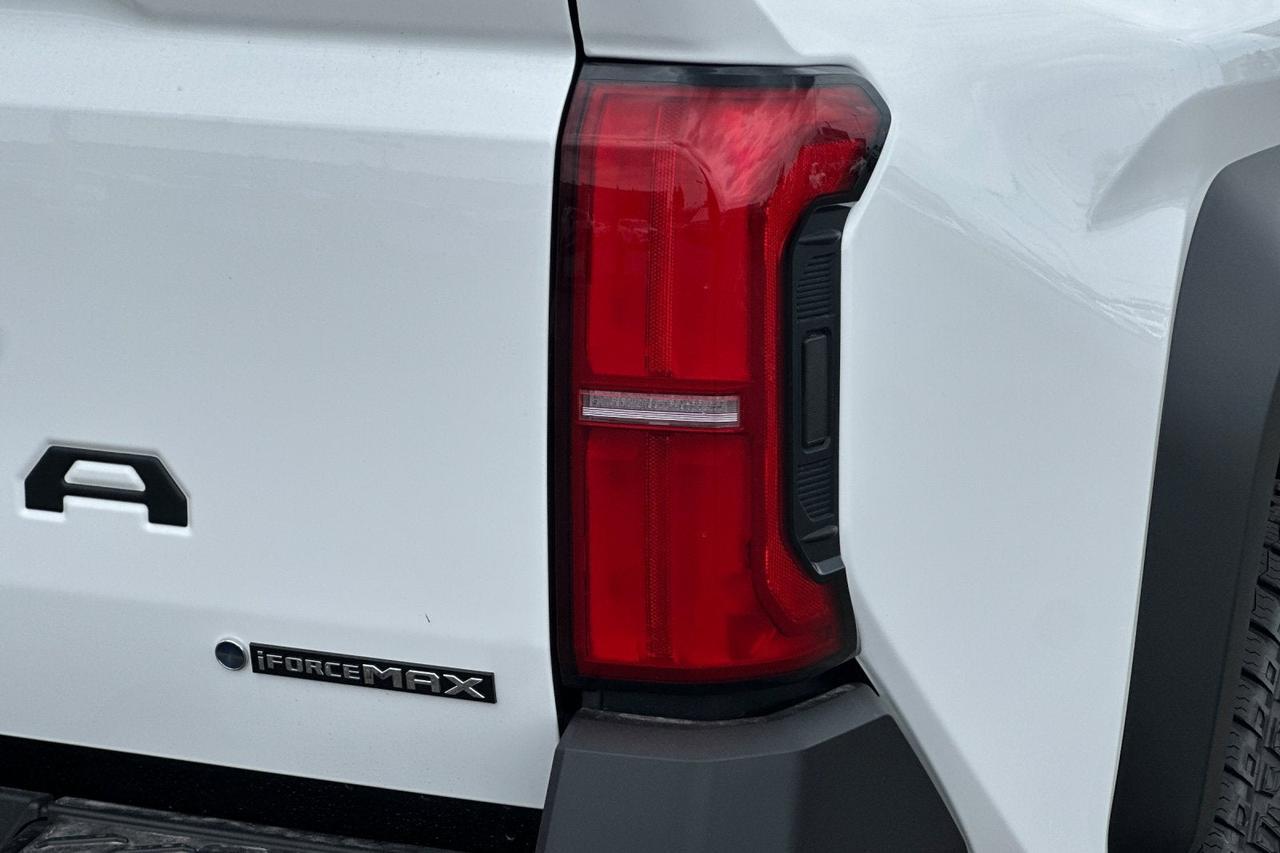 2026 Toyota Tacoma i-FORCE MAX Tacoma Trailhunter Roseville CA