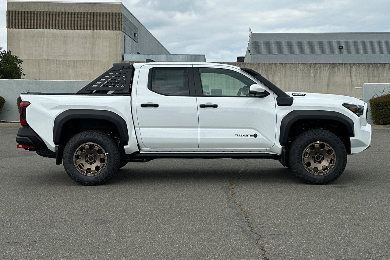 2026 Toyota Tacoma i-FORCE MAX Tacoma Trailhunter Roseville CA