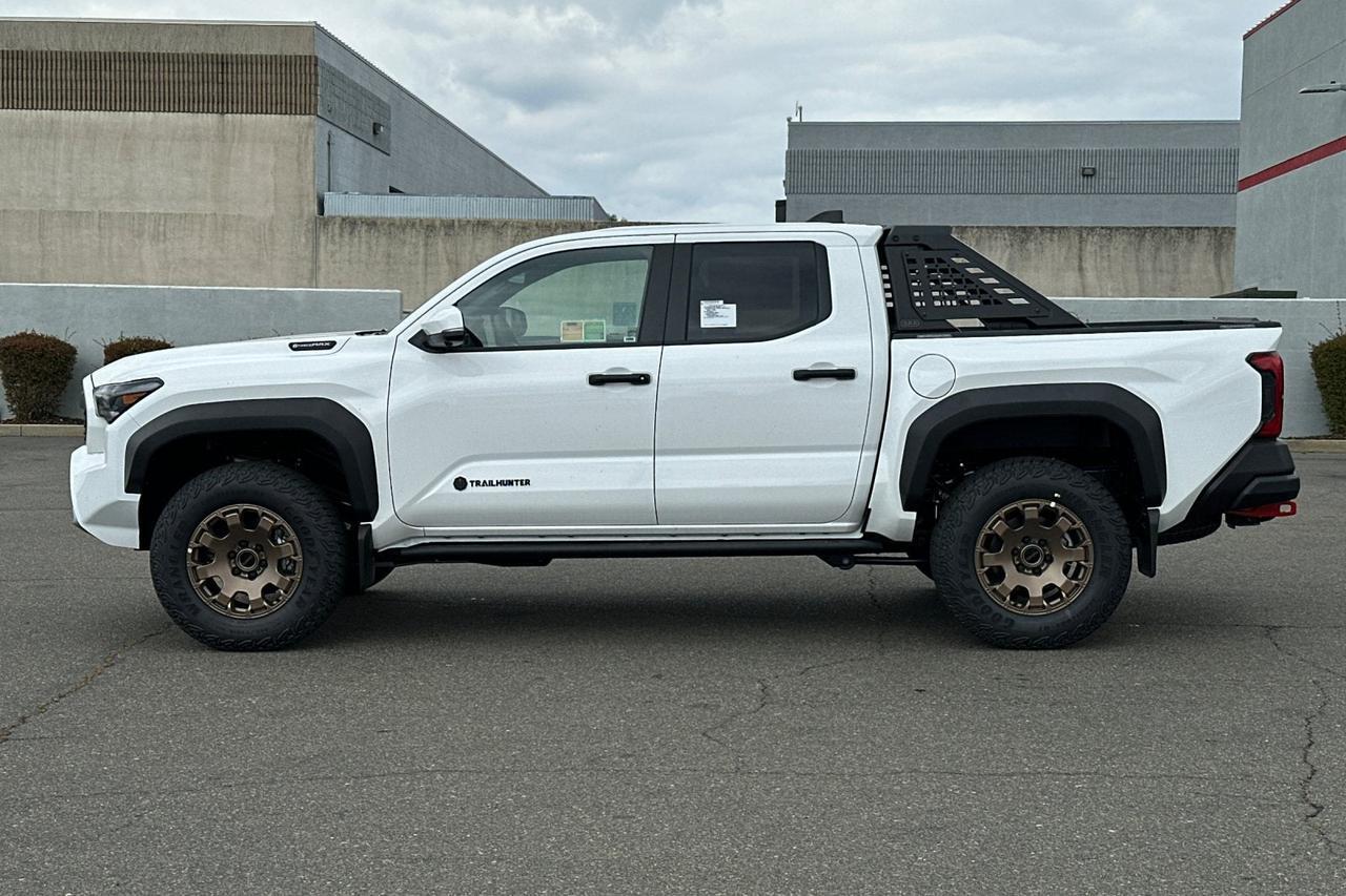 2026 Toyota Tacoma i-FORCE MAX Tacoma Trailhunter Roseville CA