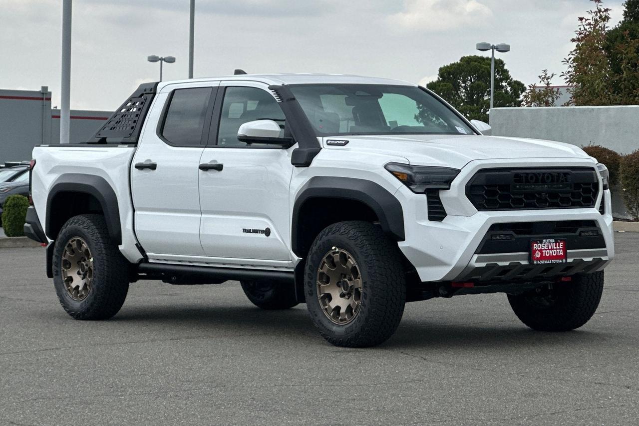 2026 Toyota Tacoma i-FORCE MAX Tacoma Trailhunter Roseville CA