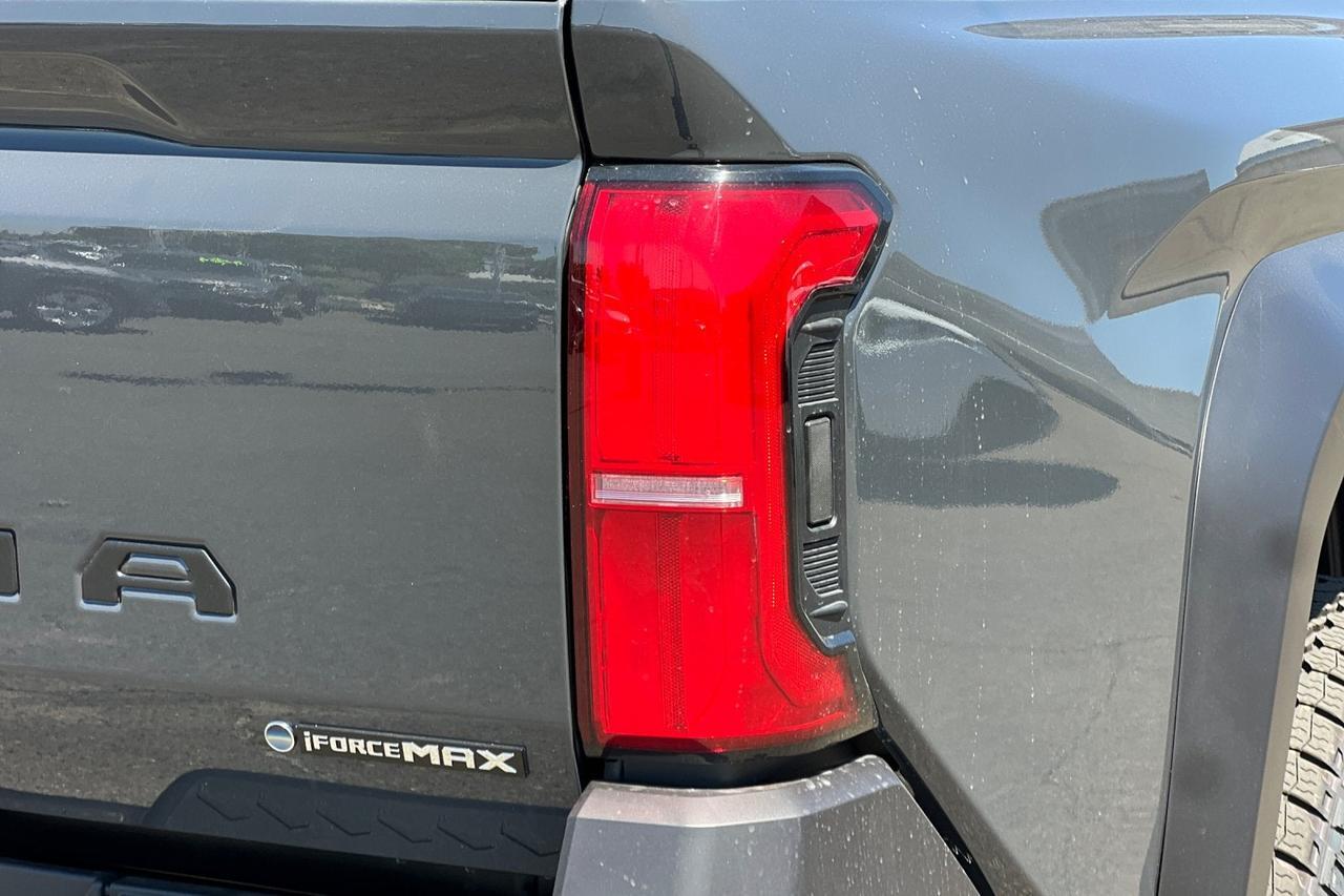 2026 Toyota Tacoma i-FORCE MAX Tacoma Trailhunter Roseville CA