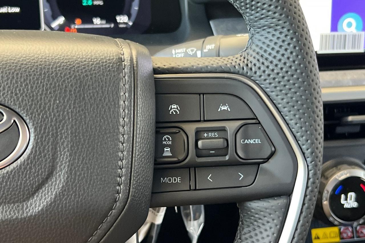 2026 Toyota Tacoma i-FORCE MAX Tacoma Trailhunter Roseville CA