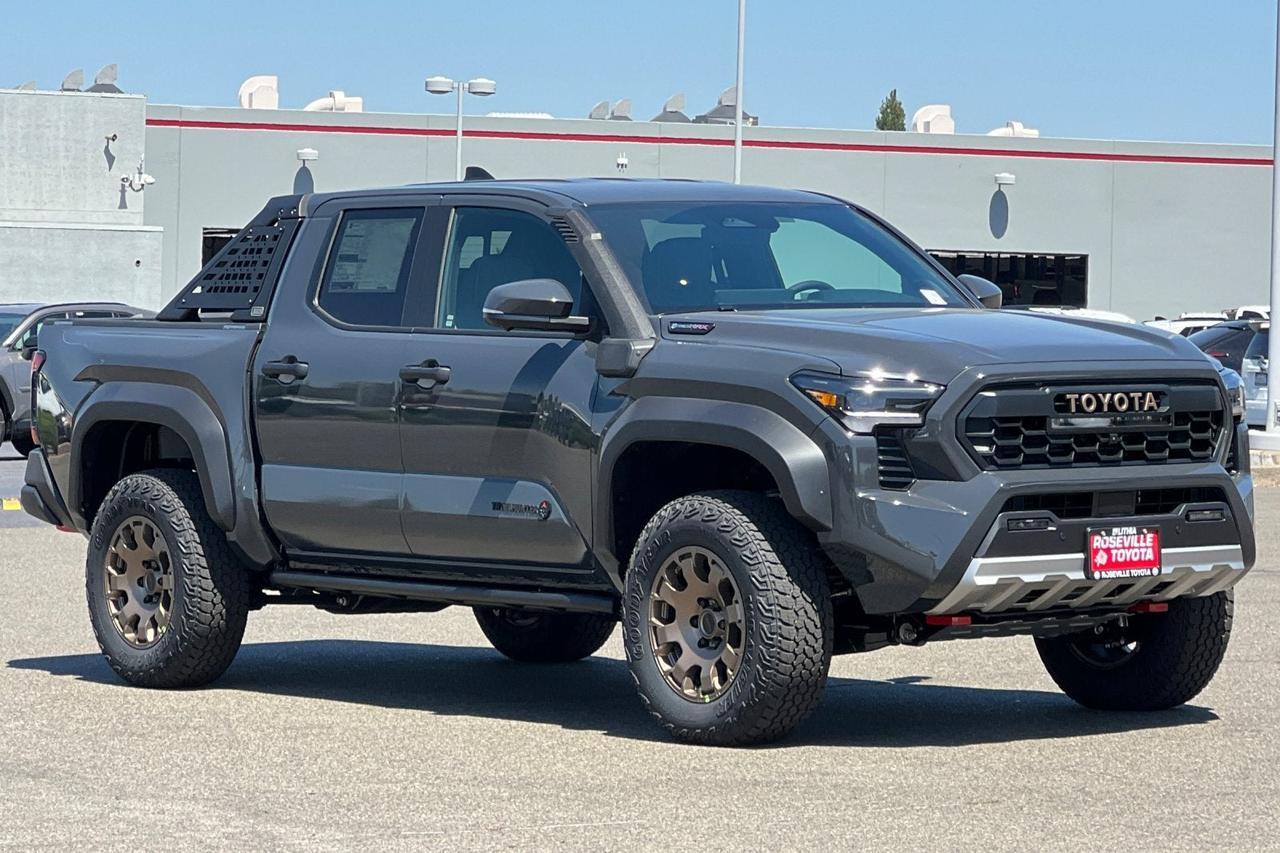 2026 Toyota Tacoma i-FORCE MAX Tacoma Trailhunter Roseville CA