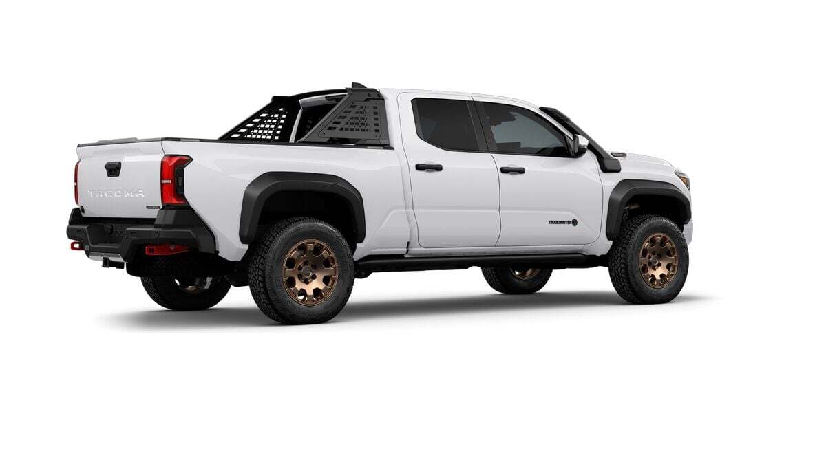2026 Toyota Tacoma i-FORCE MAX Trailhunter Stafford VA