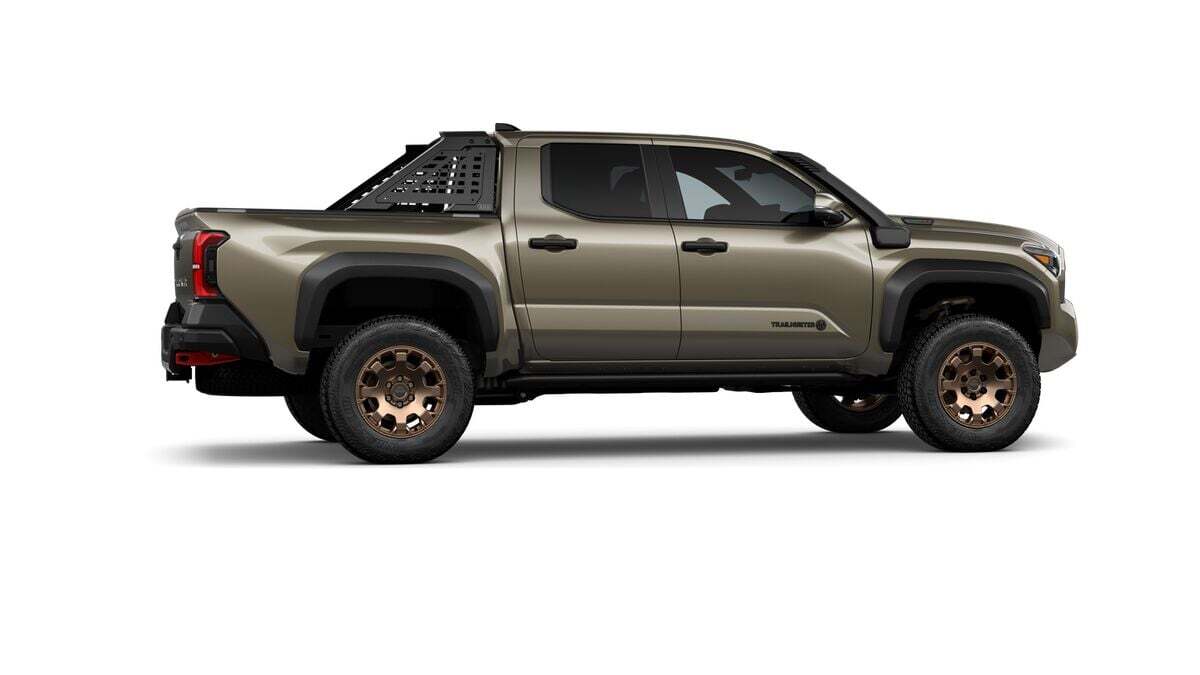 2026 Toyota Tacoma i-FORCE MAX Trailhunter Laurel MD