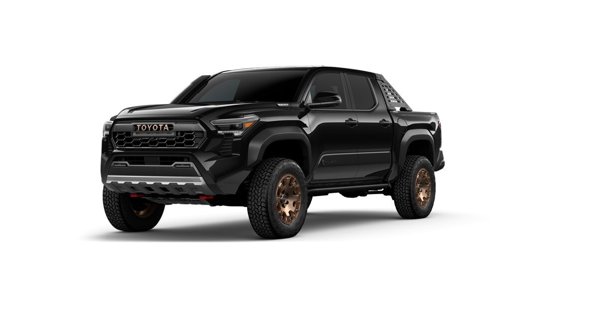 2026 Toyota Tacoma i-FORCE MAX Trailhunter