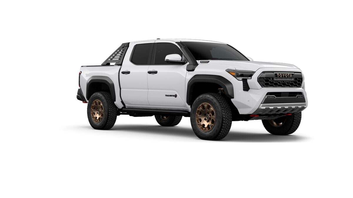 2026 Toyota Tacoma i-FORCE MAX Trailhunter Fredericksburg VA