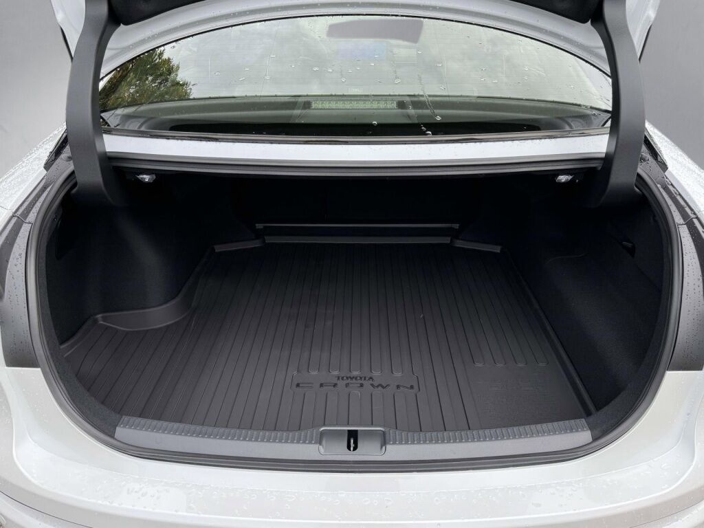 2026 Toyota Toyota Crown Platinum Fredericksburg VA