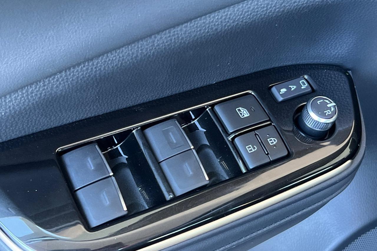 2026 Toyota Toyota Crown Signia Limited Roseville CA