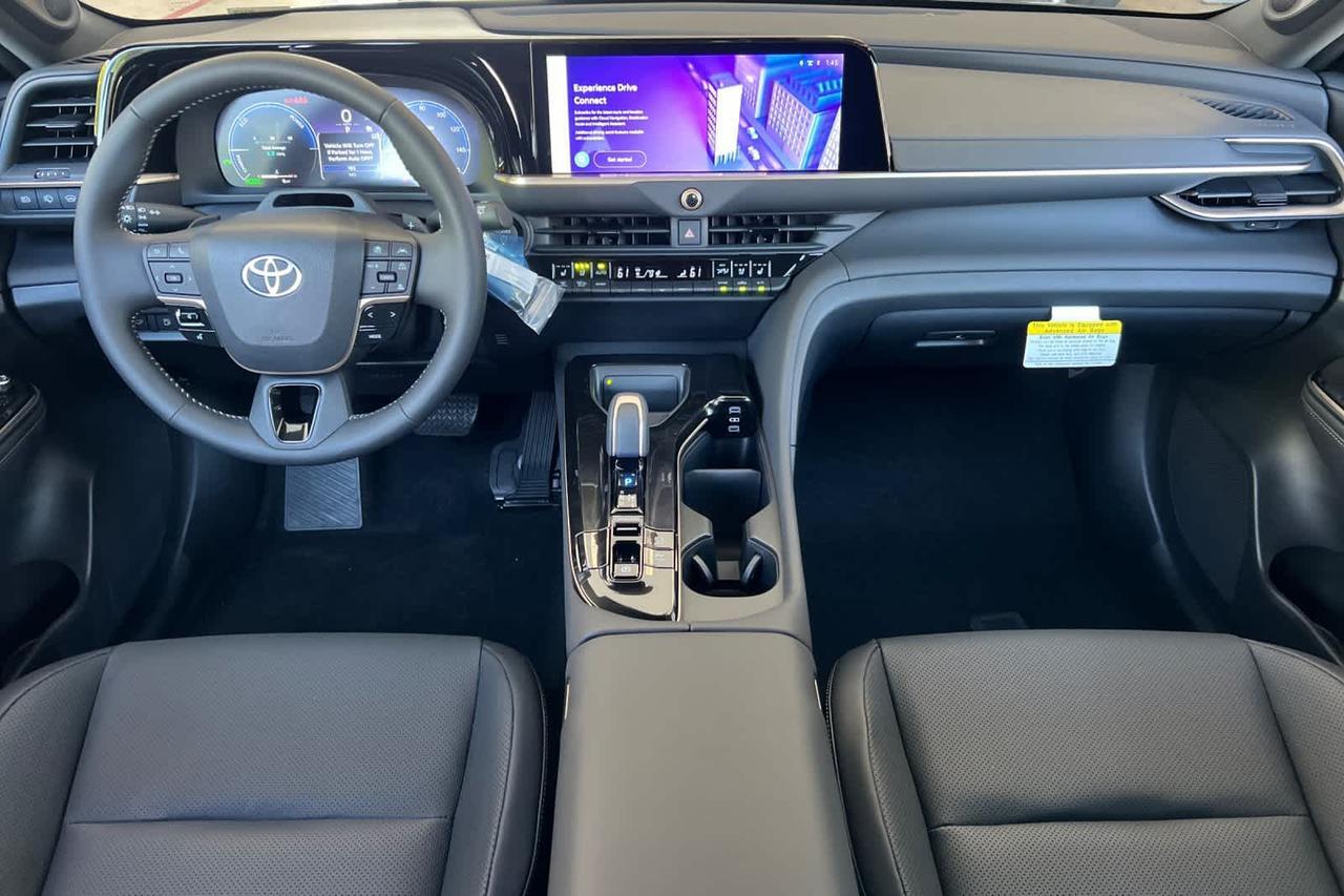 2026 Toyota Toyota Crown Signia Limited