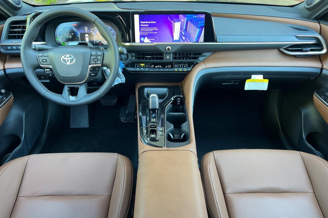 2026 Toyota Toyota Crown Signia Limited