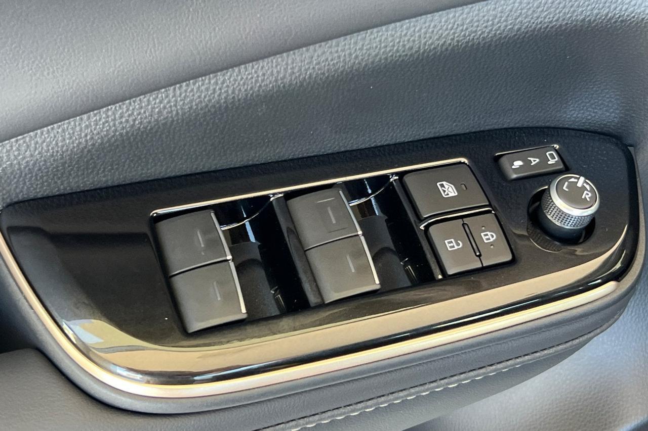 2026 Toyota Toyota Crown Signia Limited Roseville CA