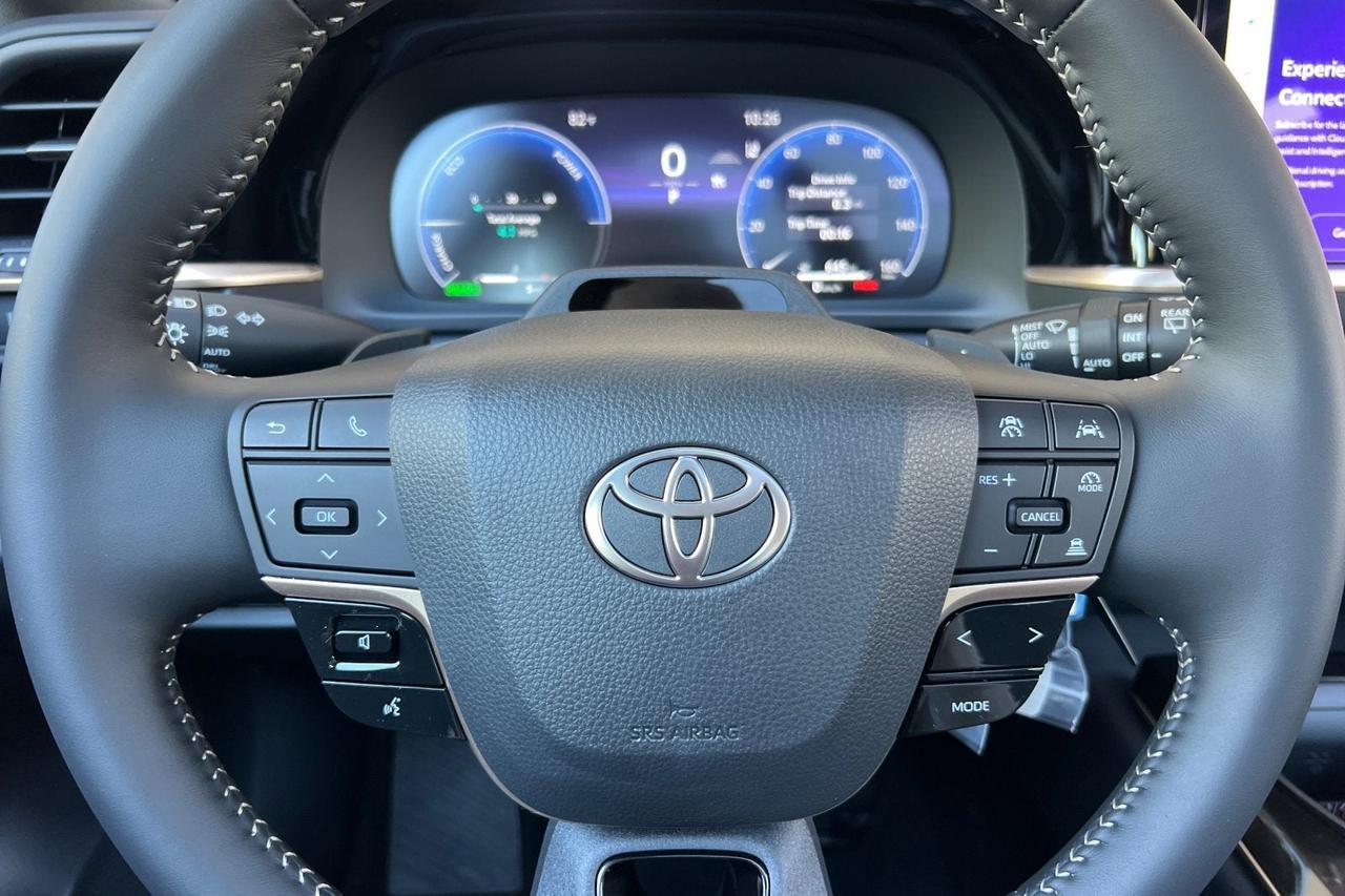 2026 Toyota Toyota Crown Signia Limited Roseville CA