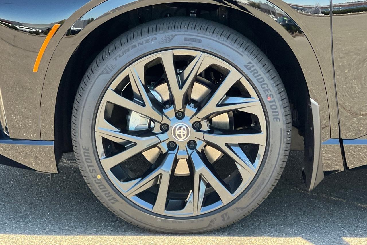 2026 Toyota Toyota Crown Signia Limited Roseville CA