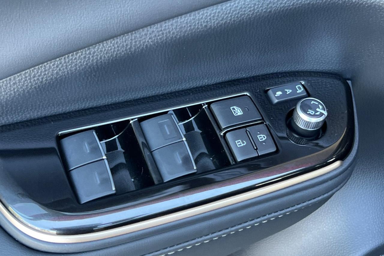 2026 Toyota Toyota Crown Signia Limited Roseville CA