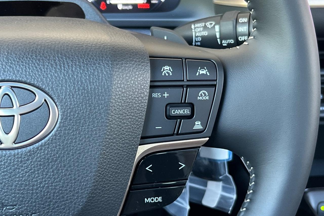 2026 Toyota Toyota Crown Signia Limited Roseville CA
