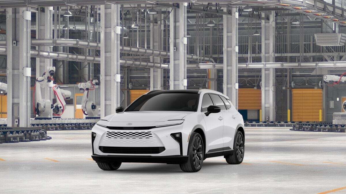 2026 Toyota Toyota Crown Signia Limited