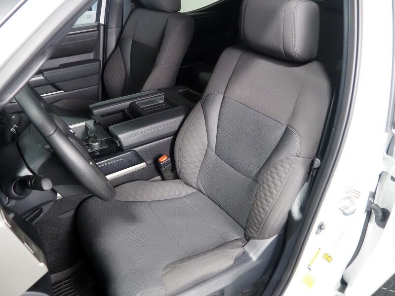 2026 Toyota Tundra 2WD SR5 CrewMax *OFF ROAD BLACKOUT PACKAGE, ADAPTIVE CRUISE, SAFETY ALERTS, COLOR TOUCHSCREEN, BLACK ALLOY WHEELS, SPRAY-ON BED LINER, APPLE & ANDROID Round Rock TX