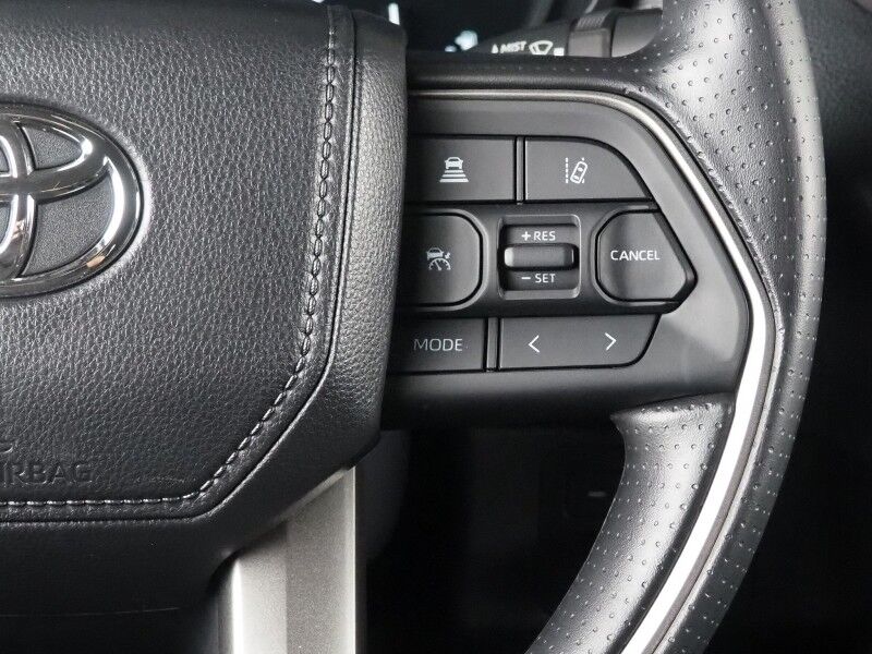 2026 Toyota Tundra 2WD SR5 CrewMax *OFF ROAD BLACKOUT PACKAGE, ADAPTIVE CRUISE, SAFETY ALERTS, COLOR TOUCHSCREEN, BLACK ALLOY WHEELS, SPRAY-ON BED LINER, APPLE & ANDROID Round Rock TX