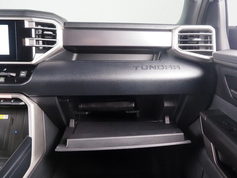 2026 Toyota Tundra 2WD SR5 CrewMax *OFF ROAD BLACKOUT PACKAGE, ADAPTIVE CRUISE, SAFETY ALERTS, COLOR TOUCHSCREEN, BLACK ALLOY WHEELS, SPRAY-ON BED LINER, APPLE & ANDROID Round Rock TX