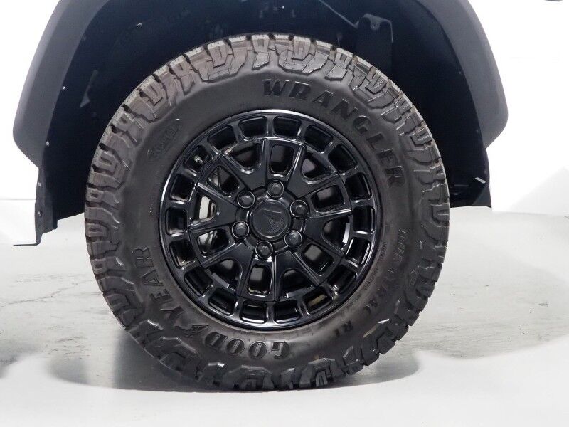 2026 Toyota Tundra 2WD SR5 CrewMax *OFF ROAD BLACKOUT PACKAGE, ADAPTIVE CRUISE, SAFETY ALERTS, COLOR TOUCHSCREEN, BLACK ALLOY WHEELS, SPRAY-ON BED LINER, APPLE & ANDROID Round Rock TX