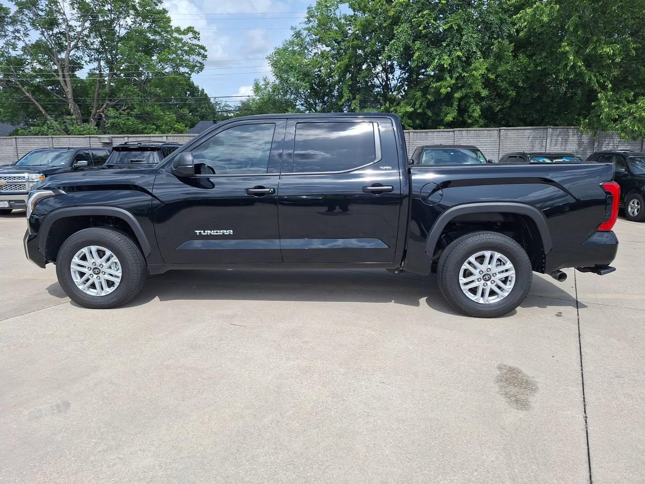 2026 Toyota Tundra 4WD SR5 Hurst TX