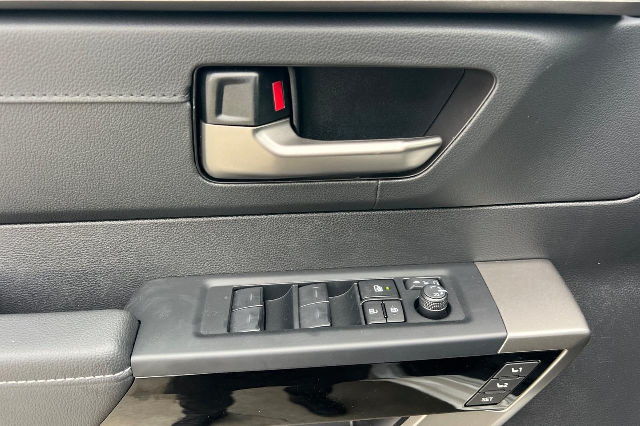 2026 Toyota Tundra Hybrid Limited Ontario OR