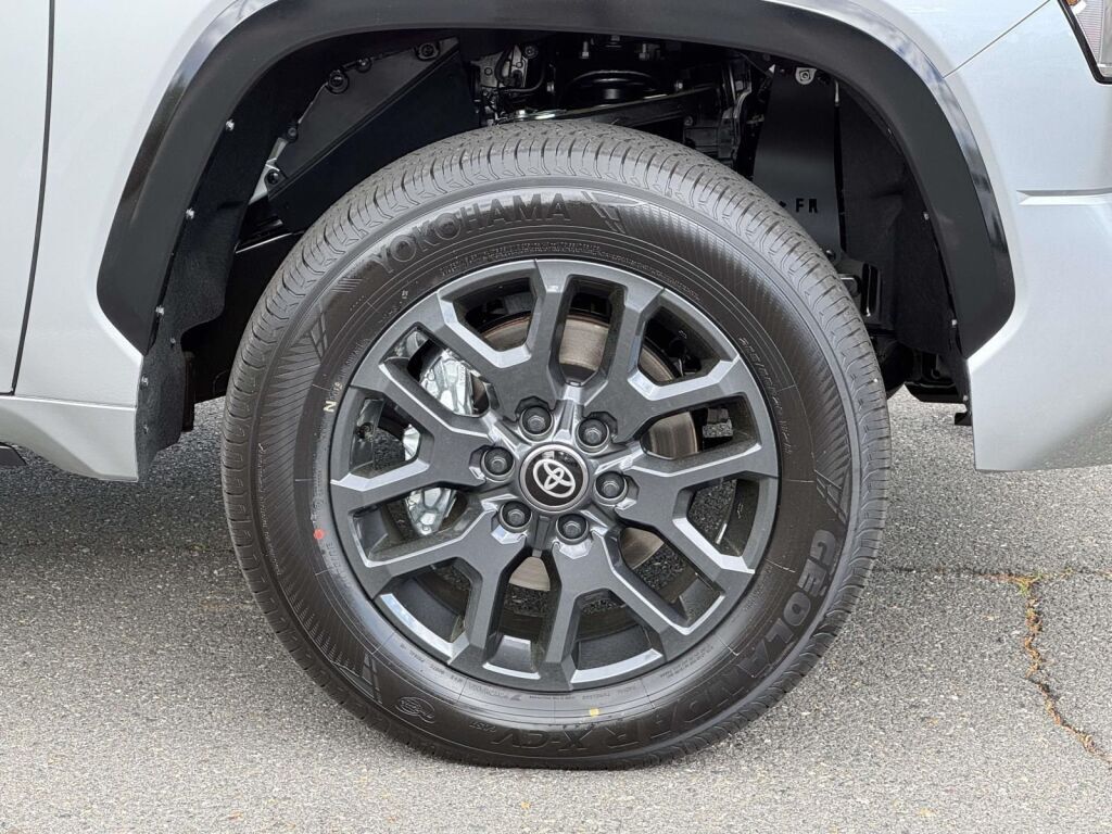 2026 Toyota Tundra Hybrid Platinum Fredericksburg VA