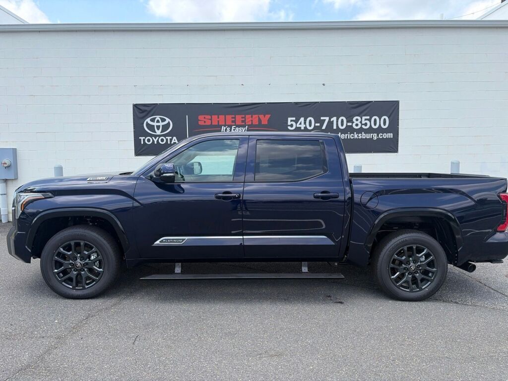2026 Toyota Tundra Hybrid Platinum