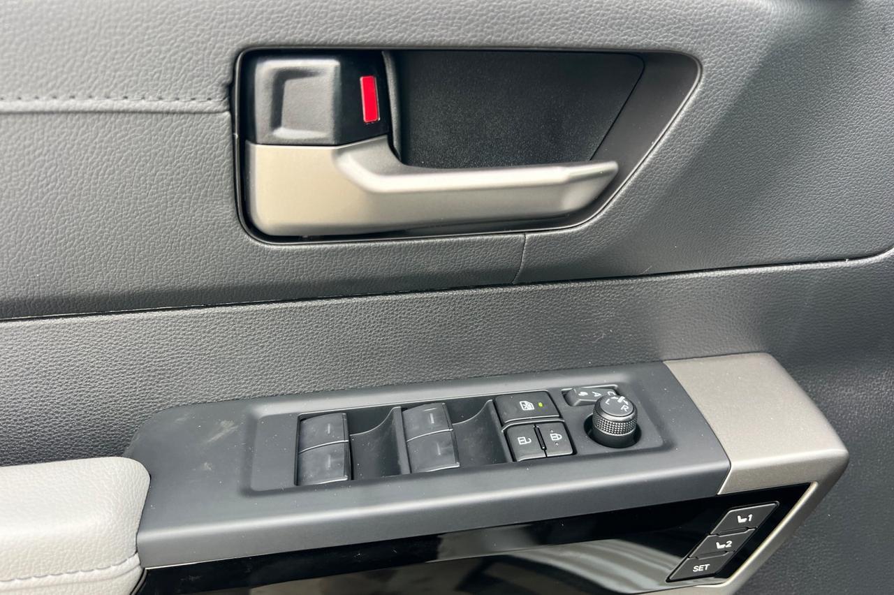 2026 Toyota Tundra Limited Ontario OR