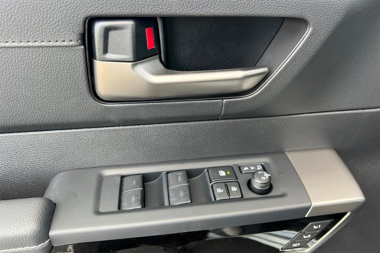 2026 Toyota Tundra Limited Ontario OR