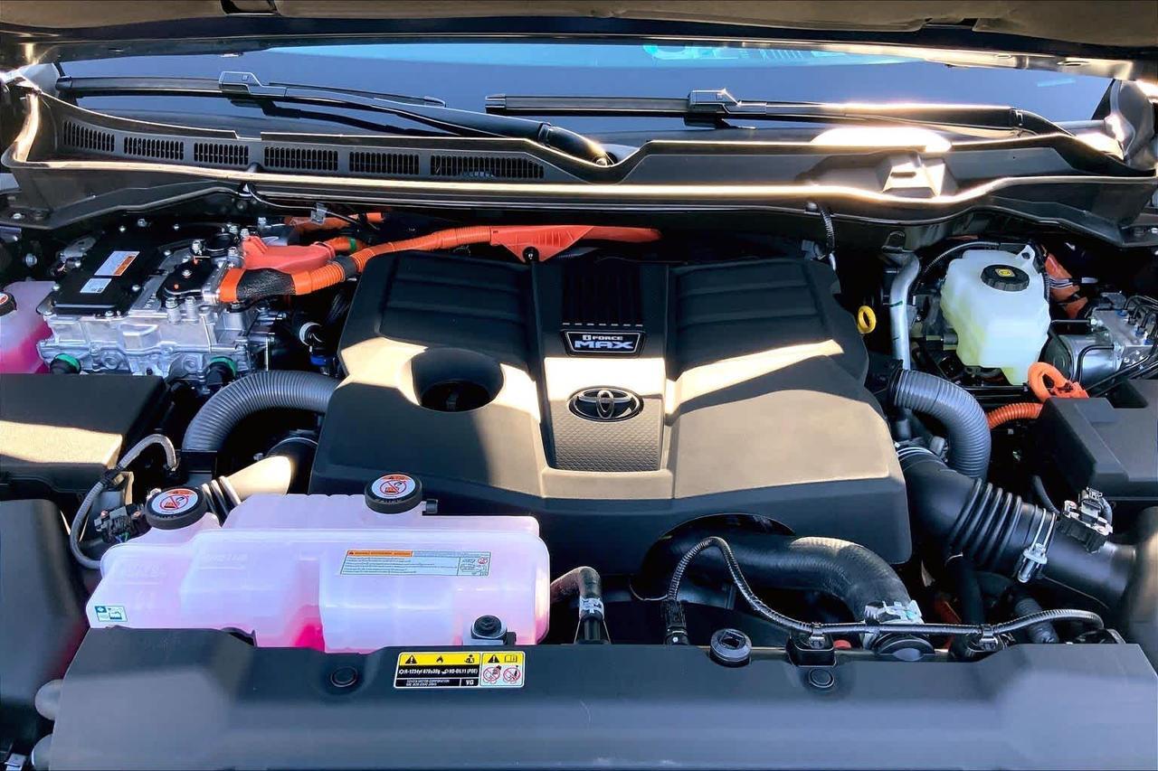 2026 Toyota Tundra Platinum Hybrid Folsom CA