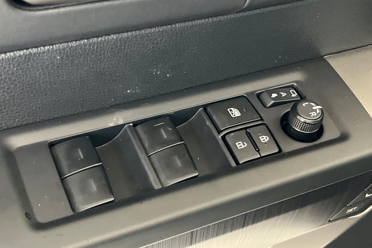 2026 Toyota Tundra Platinum Hybrid Roseville CA