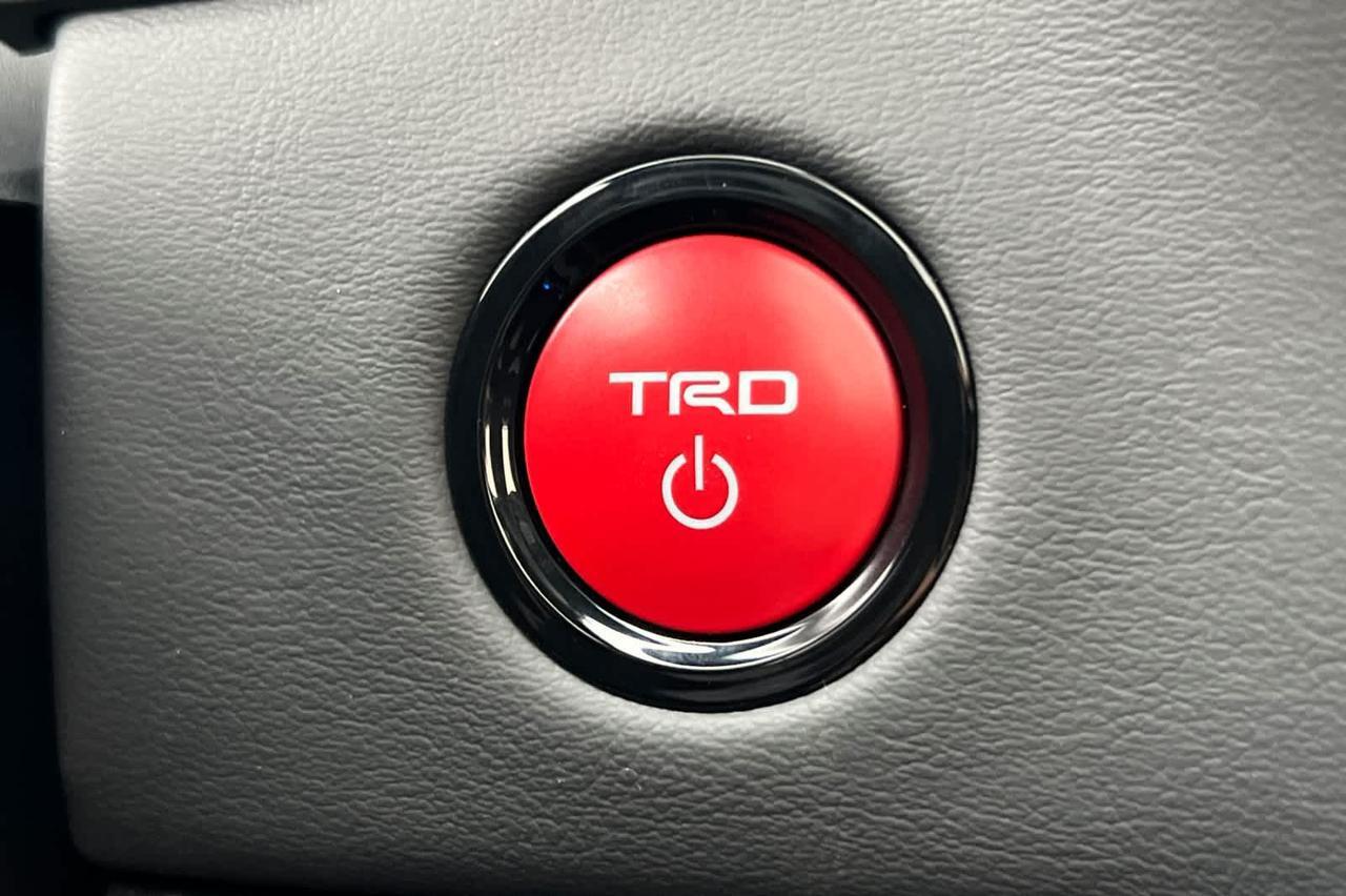 2026 Toyota Tundra Platinum Hybrid Roseville CA