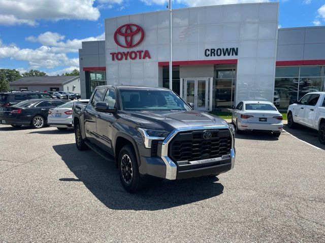 2026 Toyota Tundra SR5 4WD
