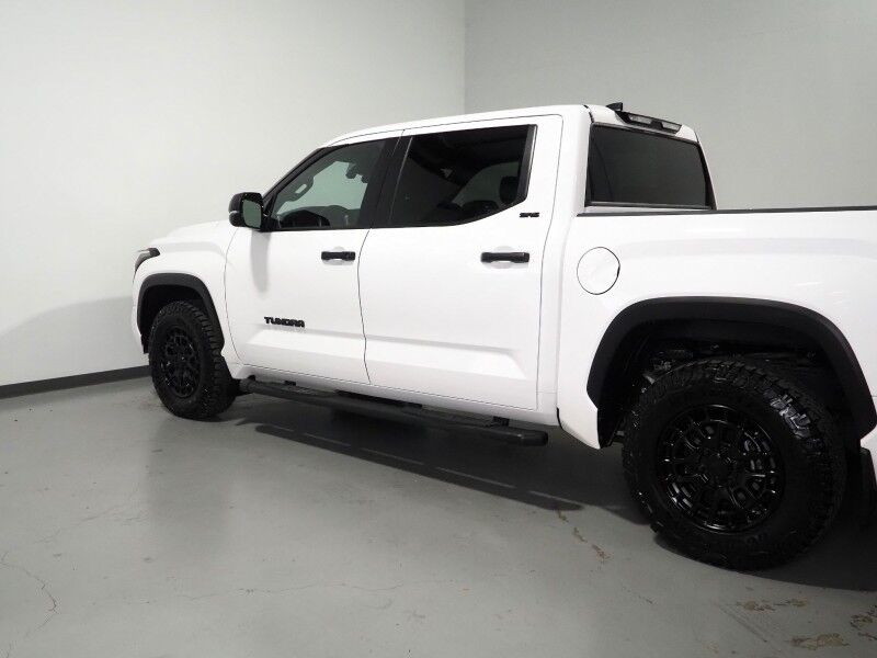 2026 Toyota Tundra SR5 Crew Max *OFF-ROAD BLACKOUT PKG, ADAPTIVE CRUISE, SAFETY ALERTS, BACKUP-CAMERA, COLOR TOUCHSCREEN, KEYLESS ENTRY, DASH CAM, 18 INCH ALLOYS, LED HEADLIGHTS, BED LINER, ANDROID & APPLE Round Rock TX