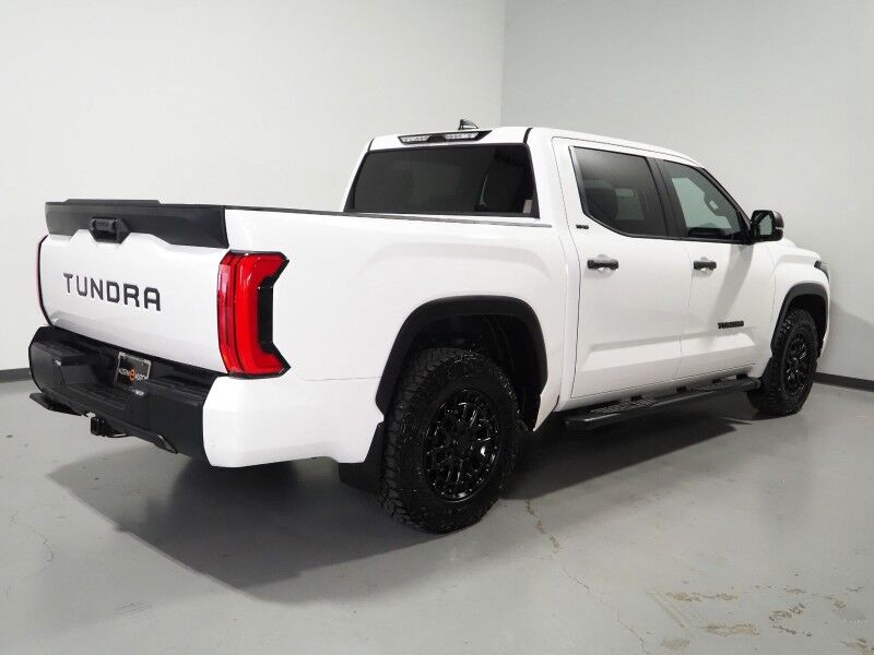 2026 Toyota Tundra SR5 Crew Max *OFF-ROAD BLACKOUT PKG, ADAPTIVE CRUISE, SAFETY ALERTS, BACKUP-CAMERA, COLOR TOUCHSCREEN, KEYLESS ENTRY, DASH CAM, 18 INCH ALLOYS, LED HEADLIGHTS, BED LINER, ANDROID & APPLE Round Rock TX