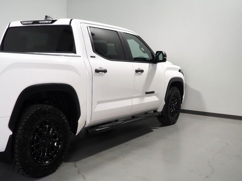 2026 Toyota Tundra SR5 Crew Max *OFF-ROAD BLACKOUT PKG, ADAPTIVE CRUISE, SAFETY ALERTS, BACKUP-CAMERA, COLOR TOUCHSCREEN, KEYLESS ENTRY, DASH CAM, 18 INCH ALLOYS, LED HEADLIGHTS, BED LINER, ANDROID & APPLE Round Rock TX