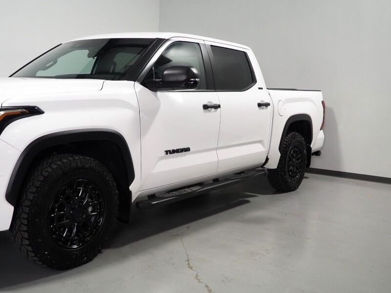 2026 Toyota Tundra SR5 Crew Max *OFF-ROAD BLACKOUT PKG, ADAPTIVE CRUISE, SAFETY ALERTS, BACKUP-CAMERA, COLOR TOUCHSCREEN, KEYLESS ENTRY, DASH CAM, 18 INCH ALLOYS, LED HEADLIGHTS, BED LINER, ANDROID & APPLE Round Rock TX