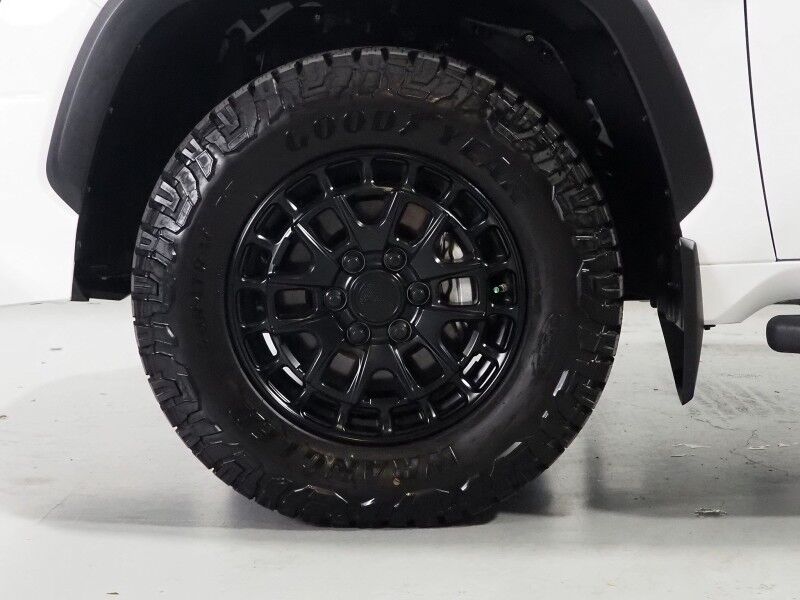 2026 Toyota Tundra SR5 Crew Max *OFF-ROAD BLACKOUT PKG, ADAPTIVE CRUISE, SAFETY ALERTS, BACKUP-CAMERA, COLOR TOUCHSCREEN, KEYLESS ENTRY, DASH CAM, 18 INCH ALLOYS, LED HEADLIGHTS, BED LINER, ANDROID & APPLE Round Rock TX