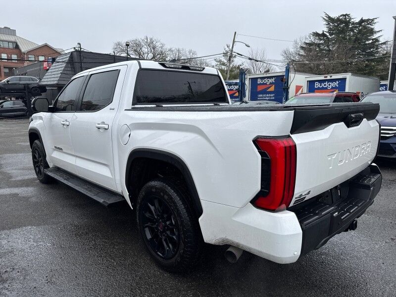 2026 Toyota Tundra SR5 CrewMax Cab 4WD w/ SR5 Premium Package Arlington VA